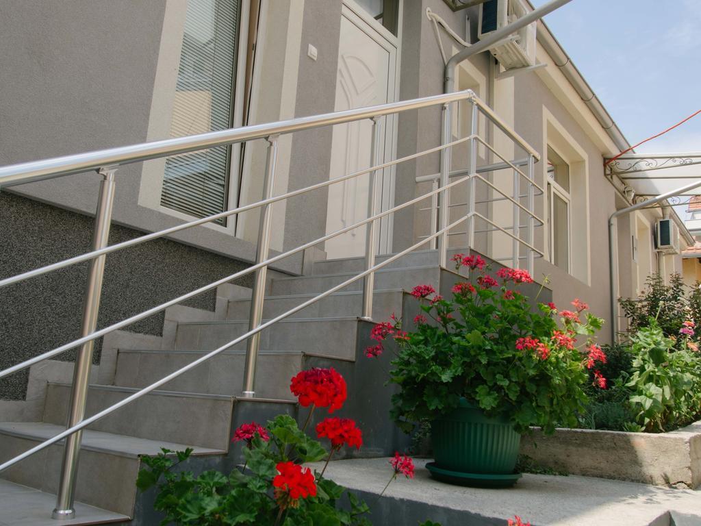 Apartments Paradisos Kragujevac Cameră foto